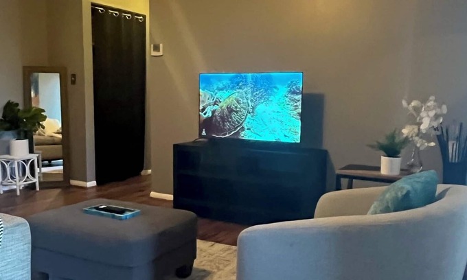 Columbia Apartamento | Spacious and modern Condo in Columbia, MD with balcony and convenient location