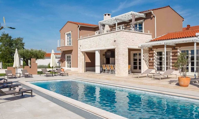 Rezanci Villa | Design Villa Terra