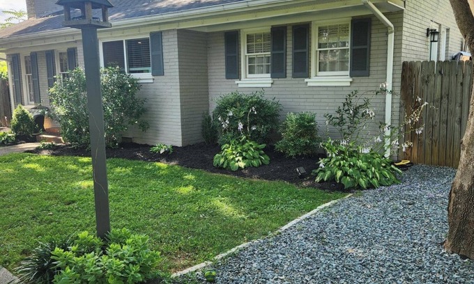 Charlotte Casa | Spacious and Serene! Charming 2bed/1 bath lots of Space and everything you need!