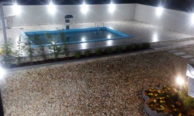 Ubatuba Casa | Casa espaciosa y muy cómoda con una espectacular piscina y televisión por cable.