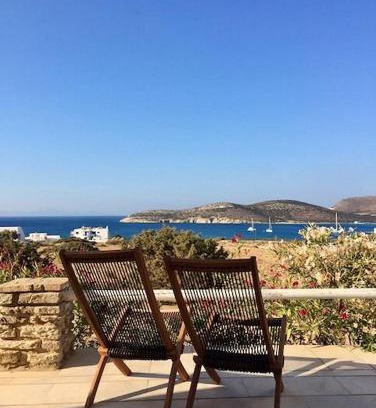 Antiparos Apartamento | Spacious Antiparos Apartment 2 Bedrooms Apartment Malachor Stunning Sea & Garden Views Agios Georgios