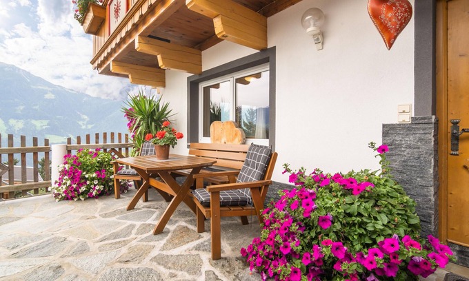 Hippach-Schwendberg Apartamento | Spacious holiday apartment near the ski area