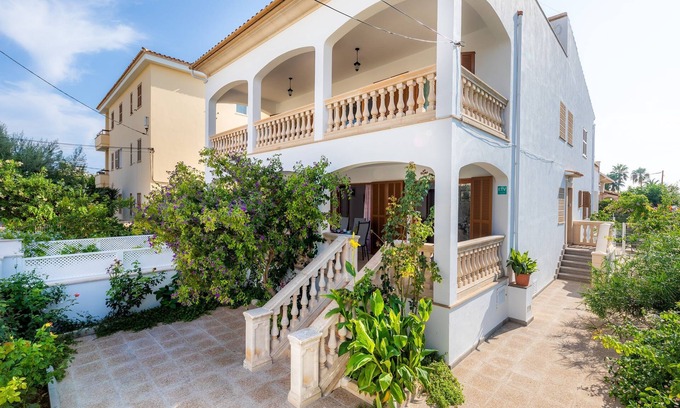 Colonia Sant Jordi Apartamento | Amplio apartamento Tobalu con Wi-Fi, balcón, terraza y jardín
