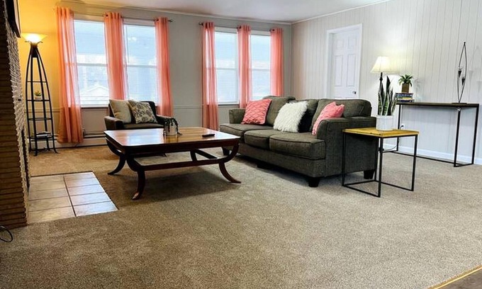 Gary Apartamento | Spacious Apartment Near 80/94 Close to Whiting