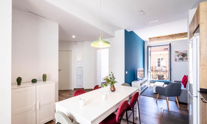 Morvedre Apartamento | Spacious Apartment with Great Views