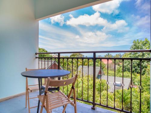 Mahe Island Apartamento | Spacious apartment with sea view, Au Cap, 124 m²