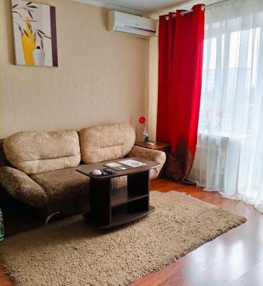 Kremenchuk Apartamento | Spacious apartment with balcony