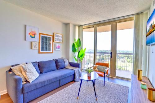 Ballston Apartamento | Spacious Apt in Ballston W Gym & Great Amenities