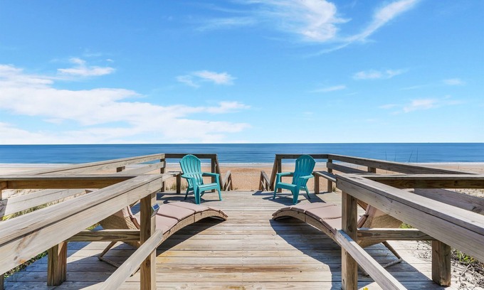 Ponte Vedra Beach Casa | SPACIOUS & BEAUTIFUL OCEANFRONT 4BR/3BA IMMEDIATE AVAILABILITY