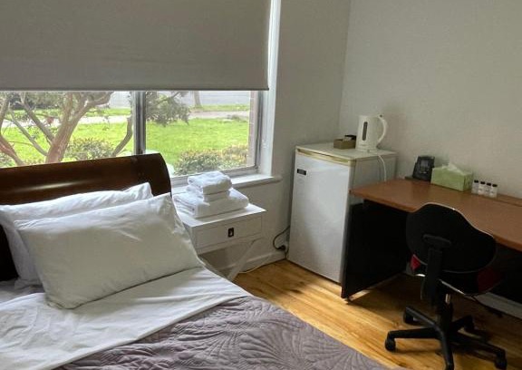 Campbelltown Casa | Spacious Beautiful Room