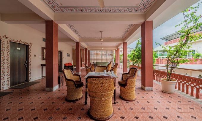 Adarsh Nagar Apartamento | Spacious boutique hotel-suites in jaipur city centre with a lovely pool