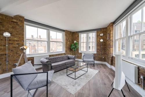 Hoxton West Casa | Spacious & bright oasis in Old Street