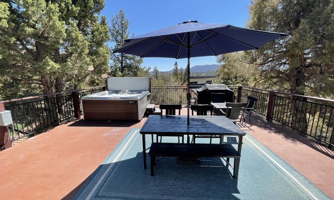 Whispering Forest Casa | Spacious Cabin: Fun Game Room, Large Kitchen, Views!