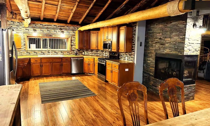 Wabeno Cabina | Spacious Cabin in the Northwoods