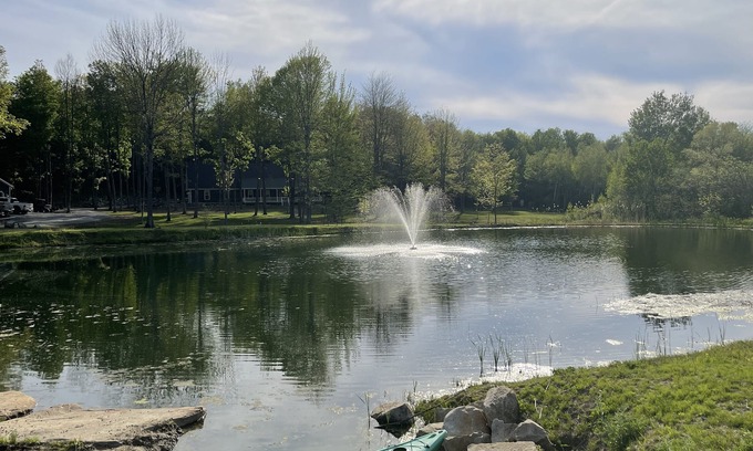 Town of Dickinson Center Casa | Spacious Cape Style house on 43 acres with pond