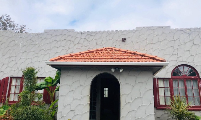 Kaitaia Cama Y Desayuno | Casa del castillo espacioso