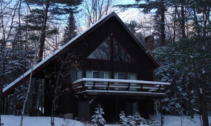 North Conway Chalet De Esquí | PET friendly- Espacioso Chalet- 5 min a PISTAS