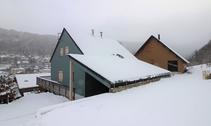 Mont-Dore Chalet De Esquí | Chalet amplio con terraza y estufa de leña cerca del centro