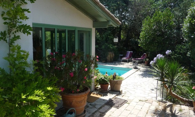 Castelnau-le-Lez Casa | espaciosa casa con encanto cerca de montpellier con piscina