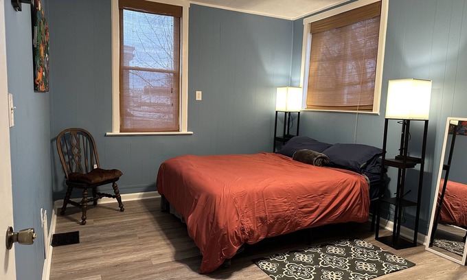 North Oakland Casa | Spacious, charming, comfortable, centrally located and walkable!
