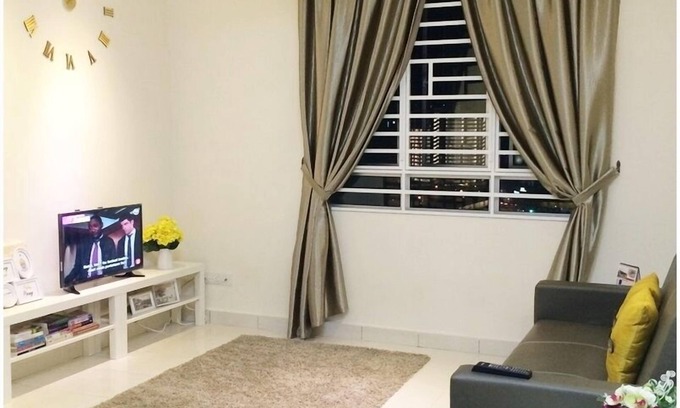 Bayan Lepas Apartamento | AMPLIO Y LIMPIO Apartamento Penang