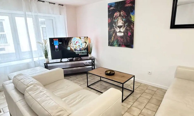 Migne-Auxances Apartamento | Spacious & close to Futuroscope