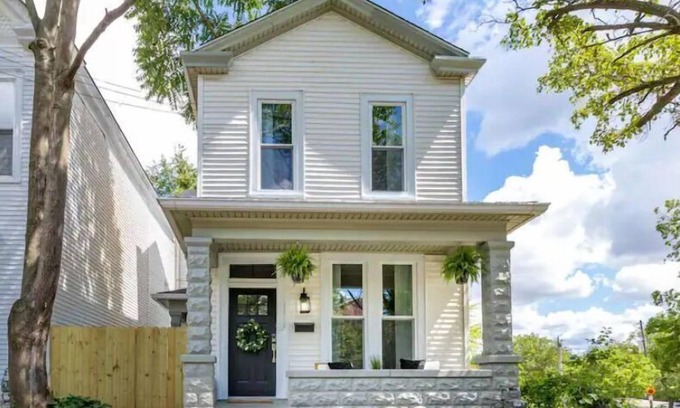Highlands Casa | Spacious & close to downtown