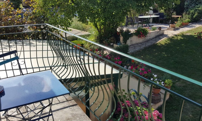 Longeville-les-Metz Cabaña | Amplia casa de campo para 4 personas en Longeville les Metz