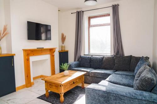 Landore Casa | Spacious & Comfortable 2-bedroom home