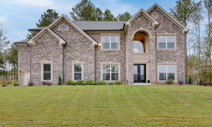 Covington Casa | Spacious Conyers Home in Peaceful Setting!