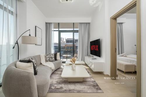 Nad Al Sheba Apartamento | Spacious Corner 1 Bedroom 10mins from Dubai Mall
