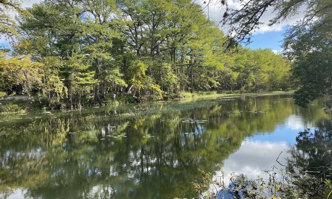 Ingram Cabina | Spacious Cottage on a stunning Riverfront