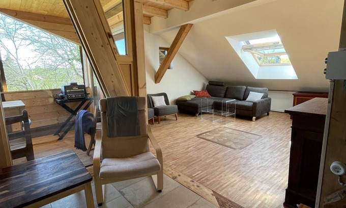 Berg Apartamento | Spacious, cozy attic apartment with mountain views on 1.5 floors