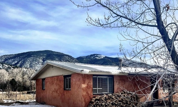 Questa Casa | Spacious cozy home, minutes from adventure both in Red River & Taos.