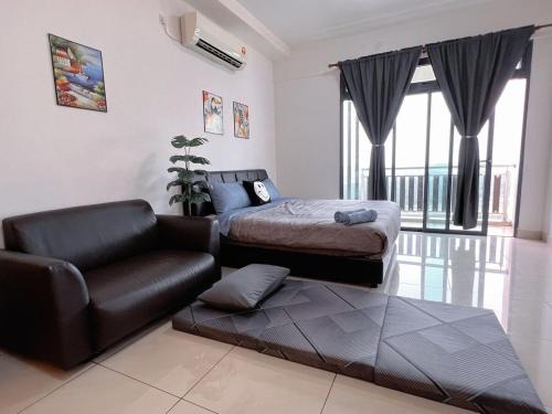 Setia Tropika Apartamento | Spacious Cozy Studio 1-3 Pax at D Secret Garden - Kempas-Setia Tropika-JB Centre-Mid Valley-Paradigm-UTM, Business Welcome