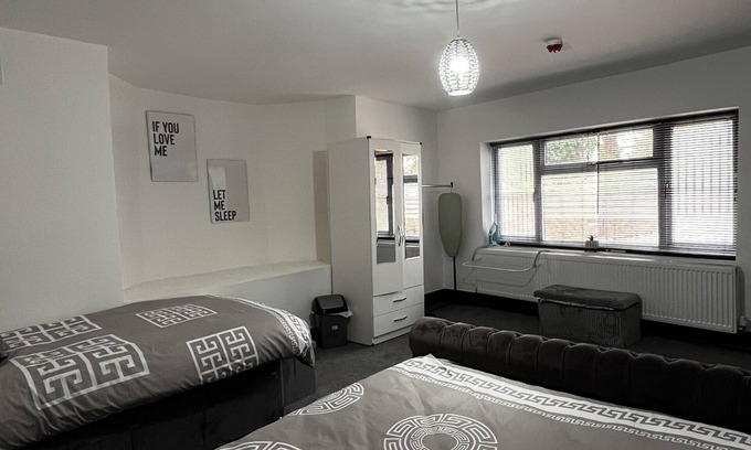Moseley Apartamento | Spacious deluxe room in moseley