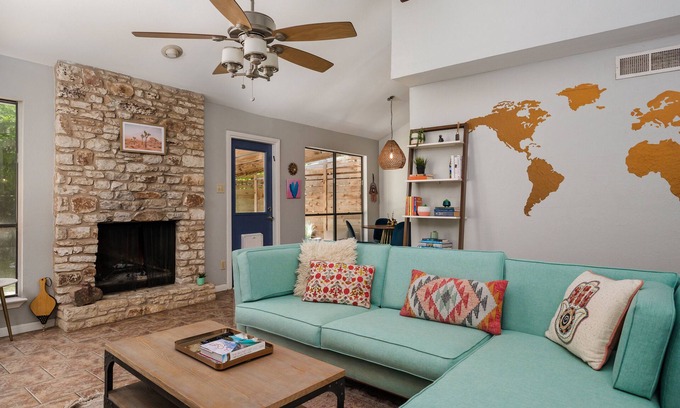 Barton Hills Casa | Spacious Desert Hippie Bungalow in Barton Springs!
