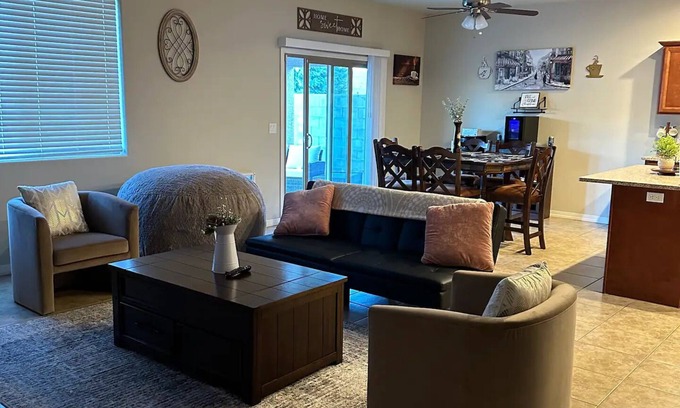 Kingman Casa | Spacious Desert Retreat With Breathtaking Views 2 Bedroom Home by RedAwning