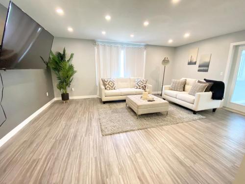 Drumheller Casa | Spacious Drumheller-RetreatMuseum & Golf