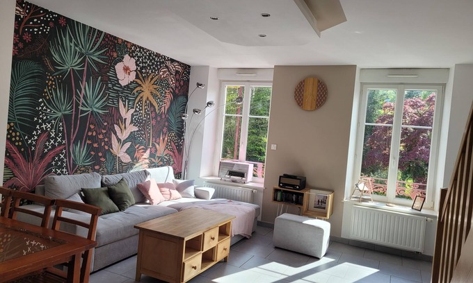 Remiremont Apartamento | Spacious duplex at Matthieu's. Sleeps 1 to 6.