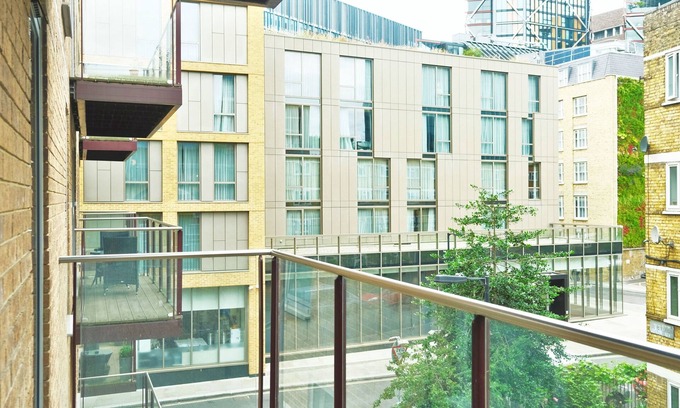 Cathedrals Apartamento | Spacious Elegant Apartments in Southbank