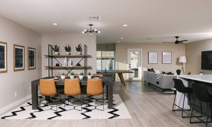 Park Scottsdale One Casa | 8608 E. Pecos Lane · Spacious Elegant Rental in Old Town - Hot Tub+Pool