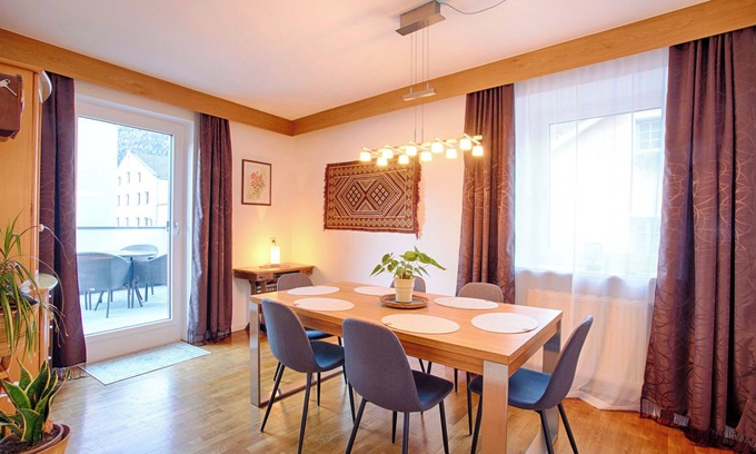 Laas Apartamento | Spacious family apartment in the heart of Lasa