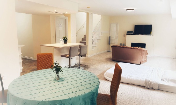 Promontory Casa | Spacious Family-Friendly Suite Near Cultus Lake with Private Entrance & Patio