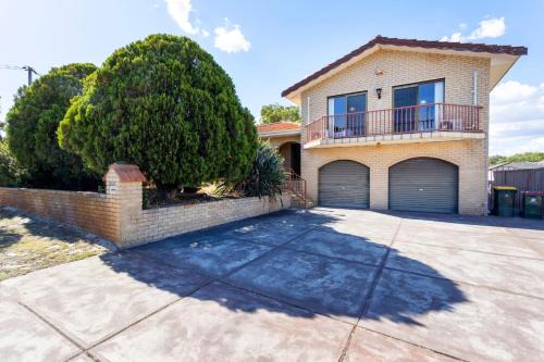 Dianella Casa | Spacious Family Home