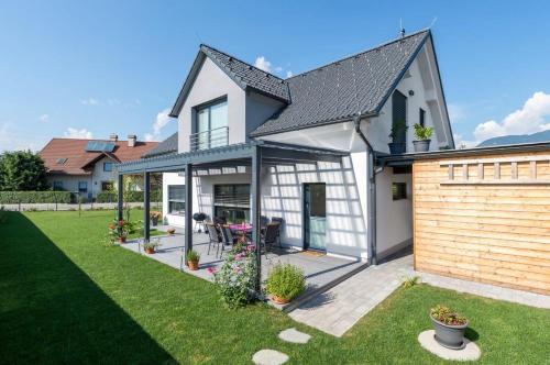 Radovljica Casa | Spacious Family Home near Bled - Modern & Cozy