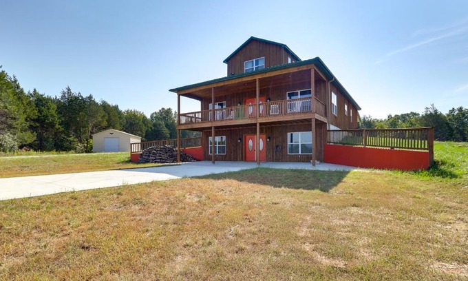 Grubville Casa | Spacious Franklin County Retreat on 80 Acres!