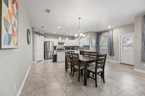 South Arlington Casa | Spacious Grand Prairie Getaway