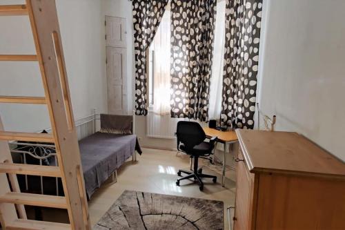 Etu-Toolo Apartamento | Spacious ground-floor apartment in Etu-Töölö