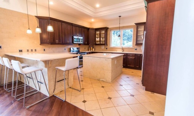 Houserville Casa | Spacious high-end house in State College, PA